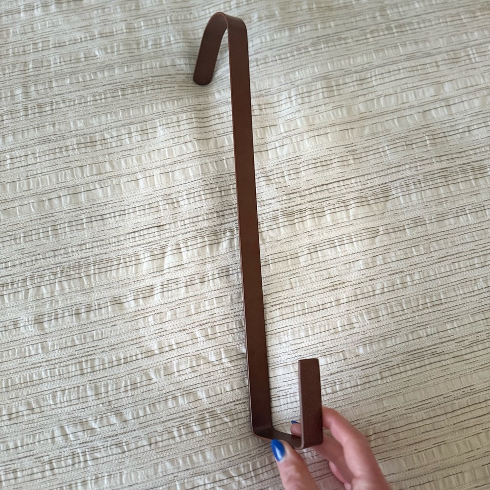 Elegant Brown Over-the-Door Hook